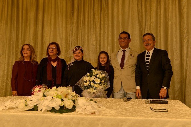 Başkan Ataç, 15’inci yıl evlilik sürprizine ortak oldu