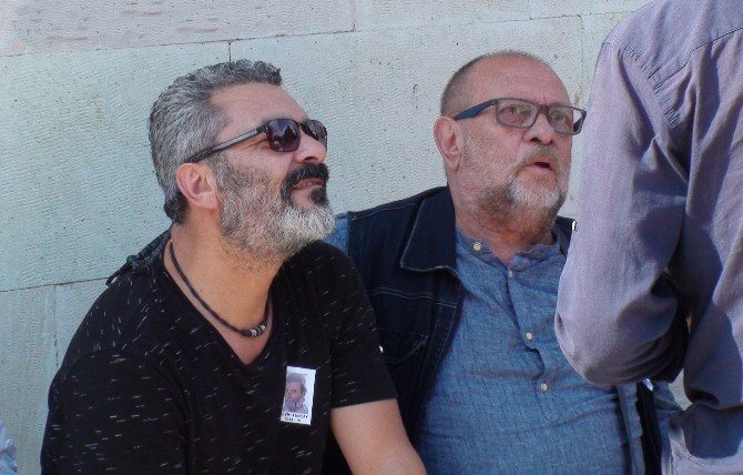 Tiyatro Ve Dizi Oyuncusu Nezih Tuncay Son Yolculuğuna Uğurlandı