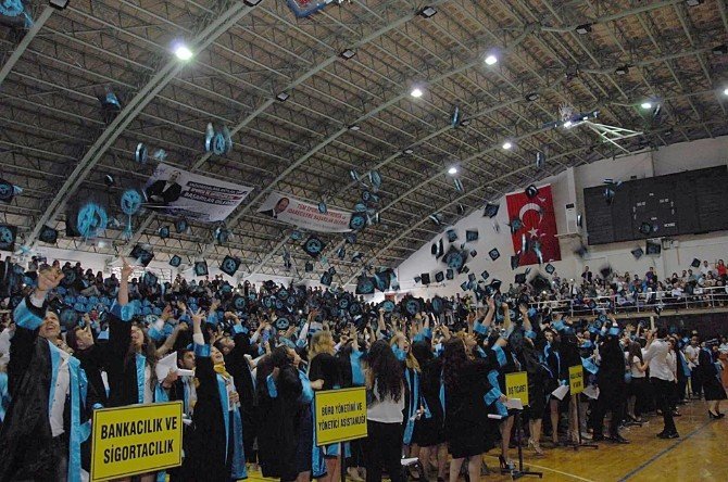 Edirne Sosyal Bilimler Meslek Yüksekokulu Mezuniyet Töreni
