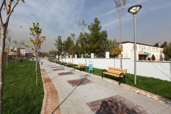 Tüfekçi Yusuf Parkı hizmete girdi