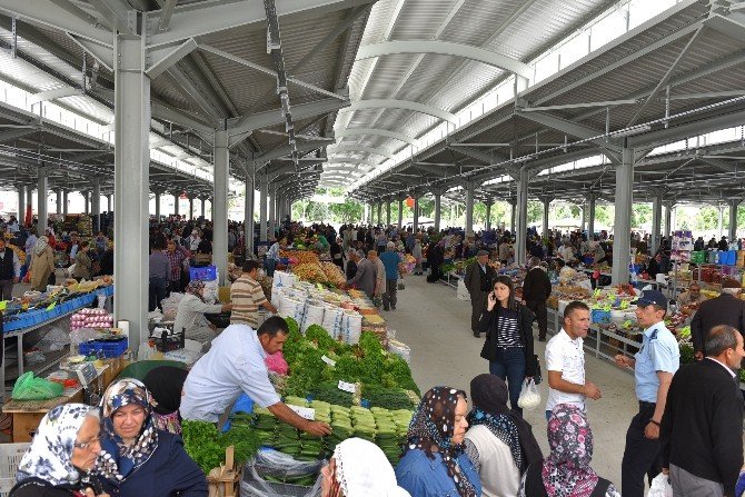 Turhal Modern Kapalı Pazar Yerine Kavuştu