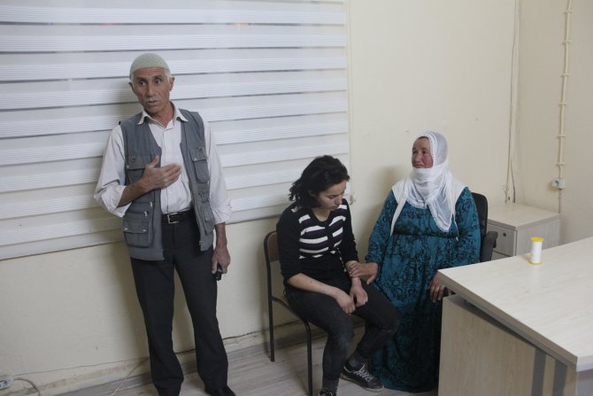 PKK'lı Zehra ailesiyle kucaklaştı