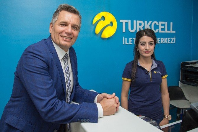 Turkcell’in 81 ildeki 5 bin mağaza çalışanı eğitimini tamamladı