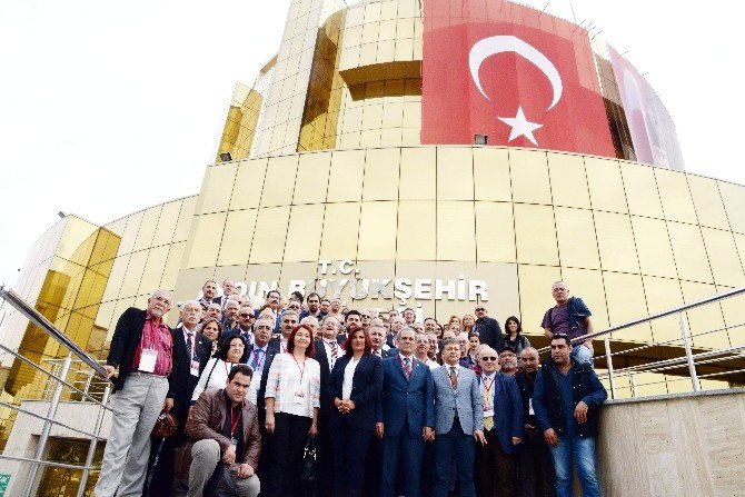 Gazeteci konuklar Başkan Çerçioğlu’na hayran kaldı