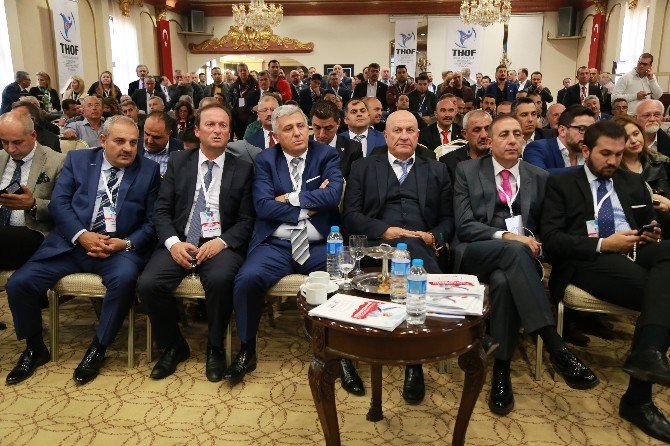 Türkiye Halk Oyunları Federasyonu’nda Hayri Gürhan Ozanoğlu yine başkan