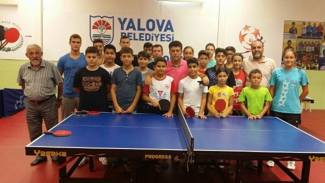 Masa Tenisi Federasyonu Başkanı Çimen, Yalova’da ziyaretlerde bulundu