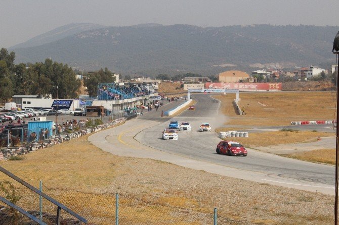 Ülkü Yarış Pisti’nde Türkiye Pist Şampiyonası heyecanı