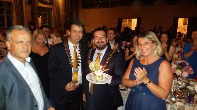 Manisalı avukat Noyan, genç liderlerin Türkiye başkanı oldu