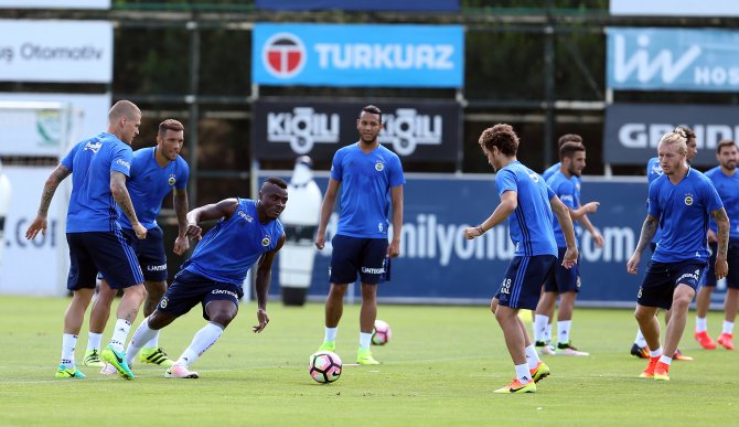 Fenerbahçe'de Monaco maçının hazırlıkları sürüyor