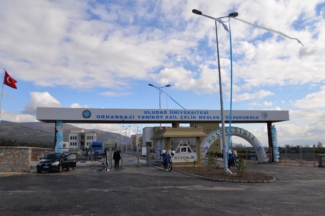 Orhangazi Yeniköy Asil Çelik MYO açıldı