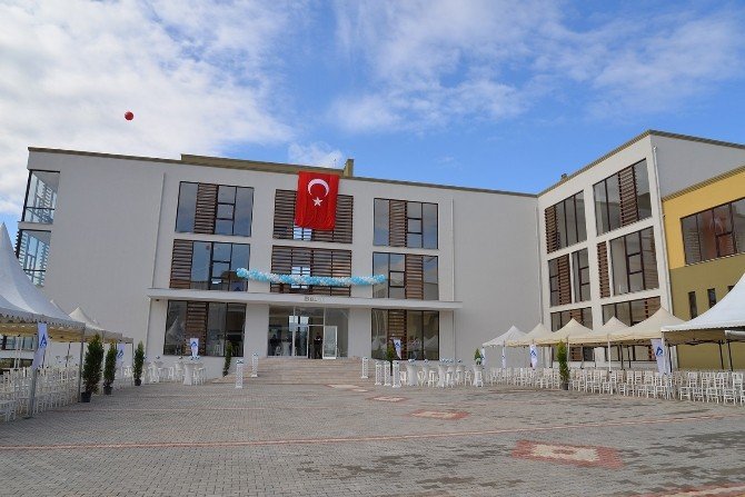 Orhangazi Yeniköy Asil Çelik MYO açıldı