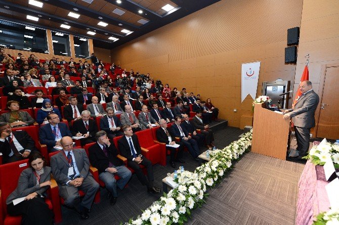 Bakan Akdağ, Ulusal Hastalık Yükü Çalışması 2013 Sonuç Duyuru Toplantısına katıldı