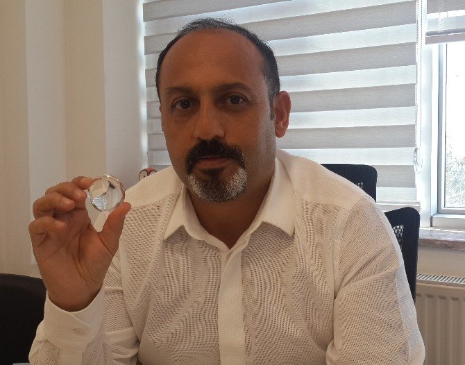 Urartu Göz Merkezi’nde 15 dakikada gözlüklerden kurtulma imkanı