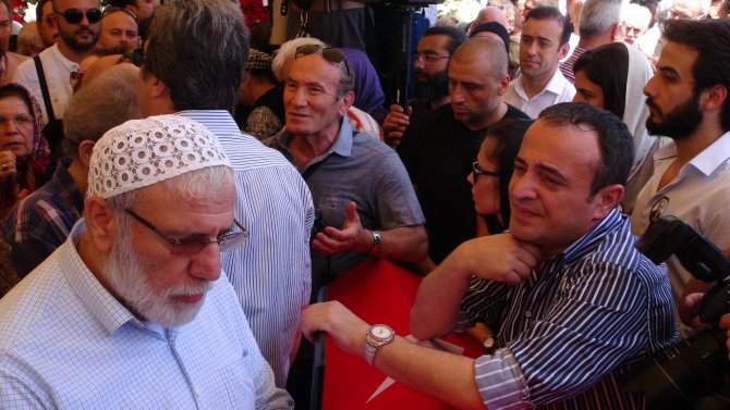 Yaşar Nuri Öztürk, son yolculuğuna uğurlandı (2)