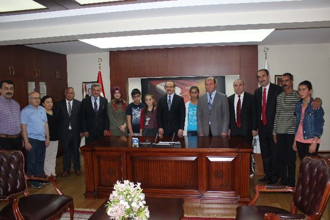 TEOG Birincileri Altınla Ödüllendirdi