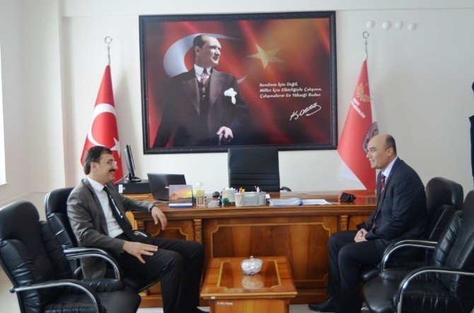 Aziziye Kaymakamı Zafer Öz’den veda ziyaretleri