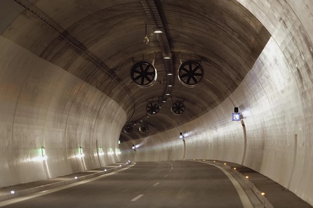 visnove-tuneli-1.jpg