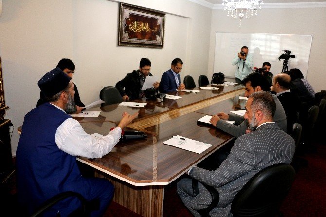 Vuslat Derneği yöneticileri basın mensuplarıyla bir araya geldi