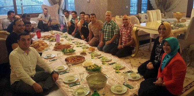 Baba Geleneğini Devam Ettirdi