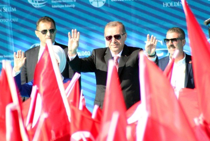 Cumhurbaşkanı Erdoğan: “Yavuz Sultan Selim Köprüsü 31 Ağustos gecesine kadar ücretsiz”