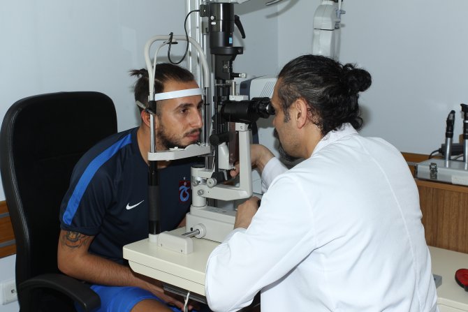 Trabzonsporlu futbolcular sağlık kontrolünden geçti