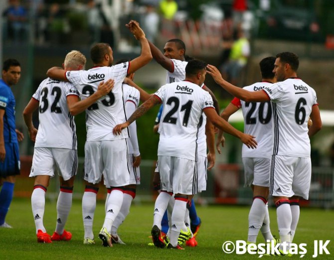 Beşiktaş hazırlık maçında Al Hilal ile 1-1 berabere kaldı