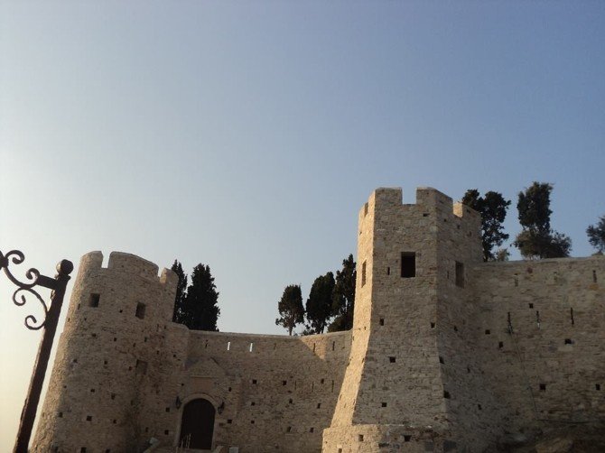 Kuşadası Belediyesi eski Başkanı Altungün’den Güvercinada açıklaması