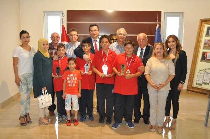 Gaziantep Kolej Vakfı Takımı Dünya Dördüncüsü