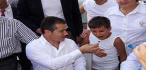 Bu çocuk 'oğlum bak git'i sollar