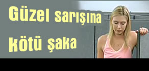 Güzel kıza kötü şaka