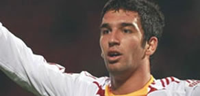 Arda taraftarlara saldırdı