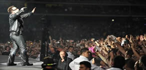 U2 İstanbul'u böyle salladı 