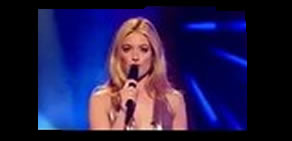 Seyirciler güzel sunucuyu çıldırttı