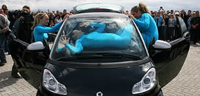 Bir otomobile kaç kişi binebilir